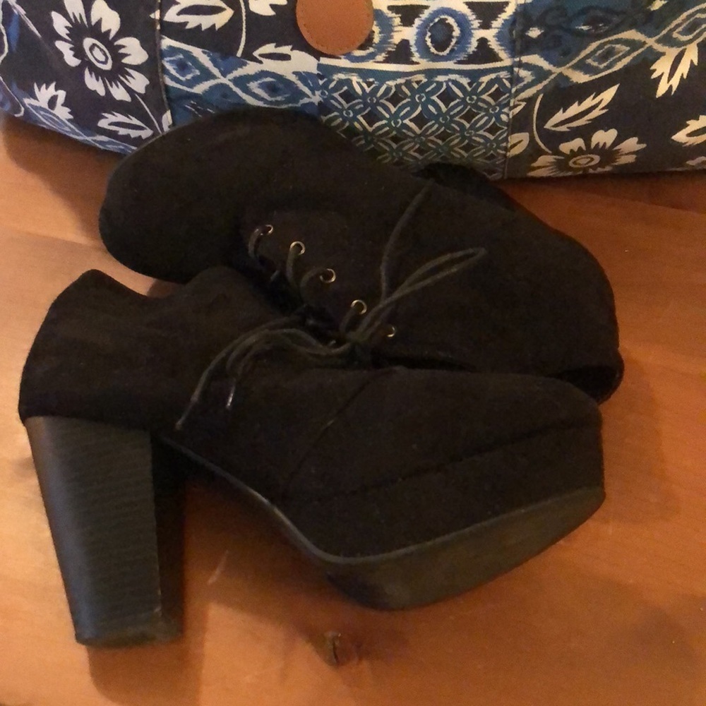 Black faux suede lace up booties size 10